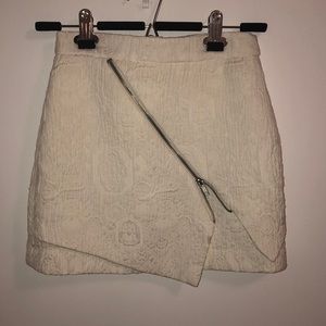 Forever 21 White Zipper Skirt